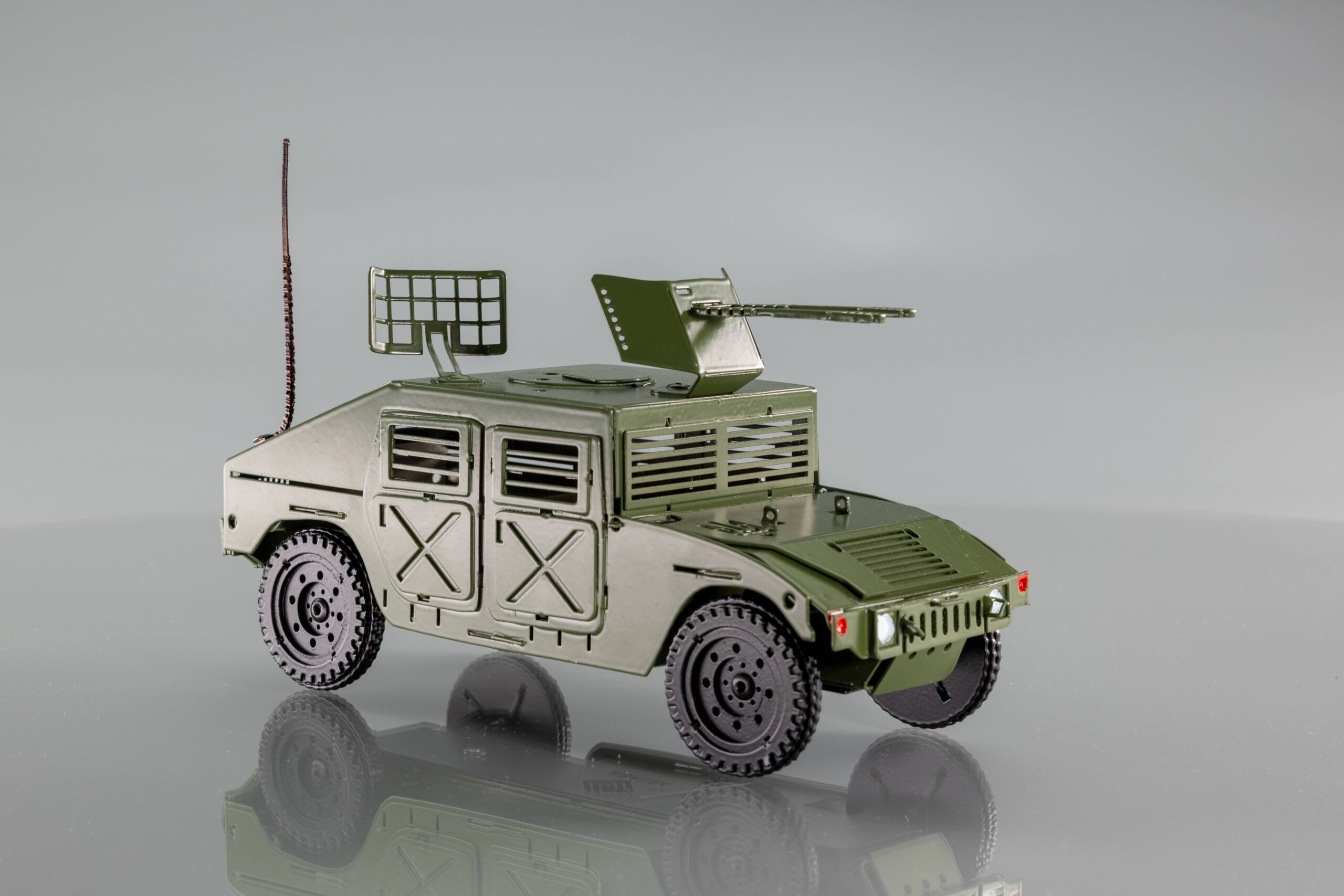 HMMWV M1025