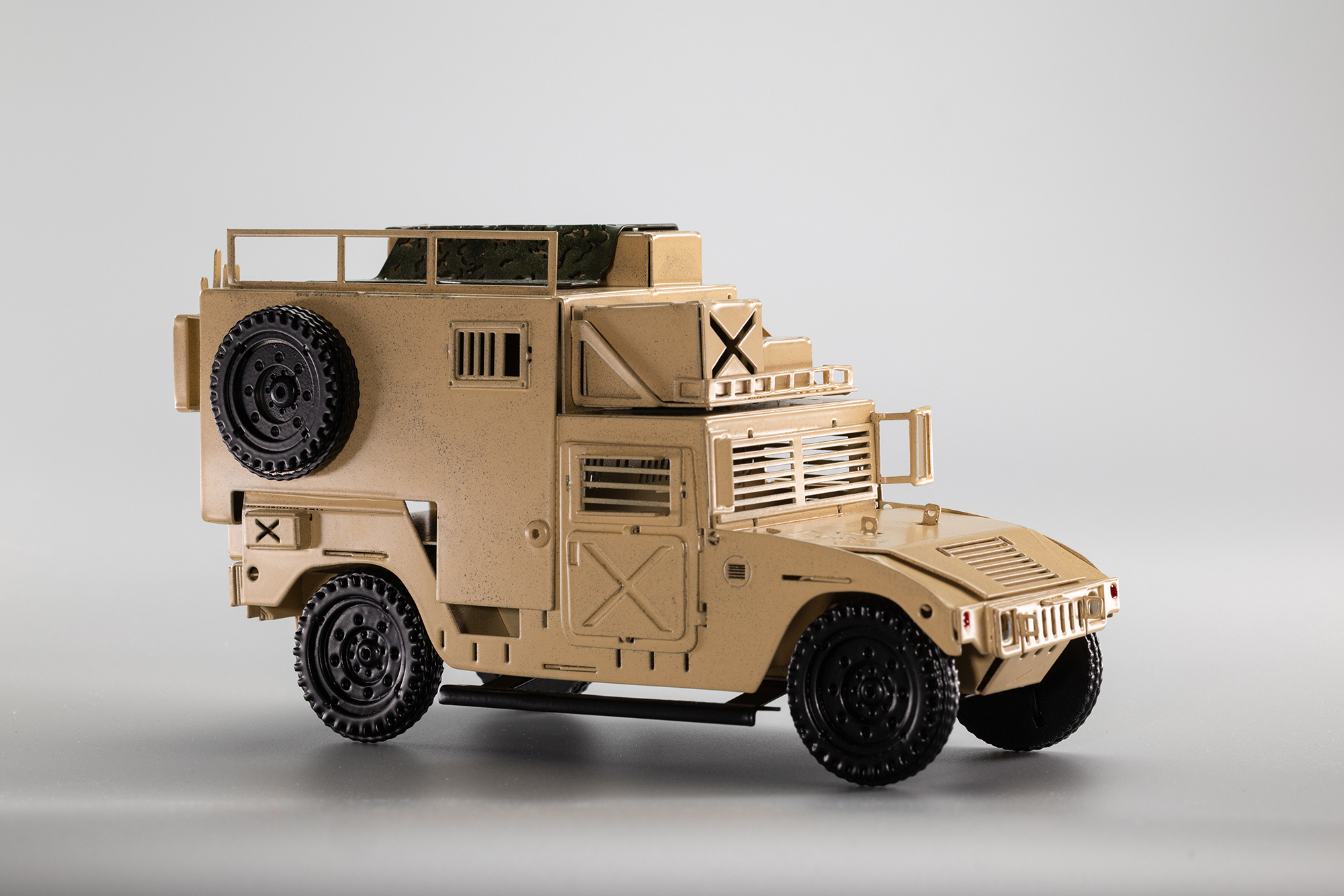 HMMWV M1037 SHELTER CARRIER