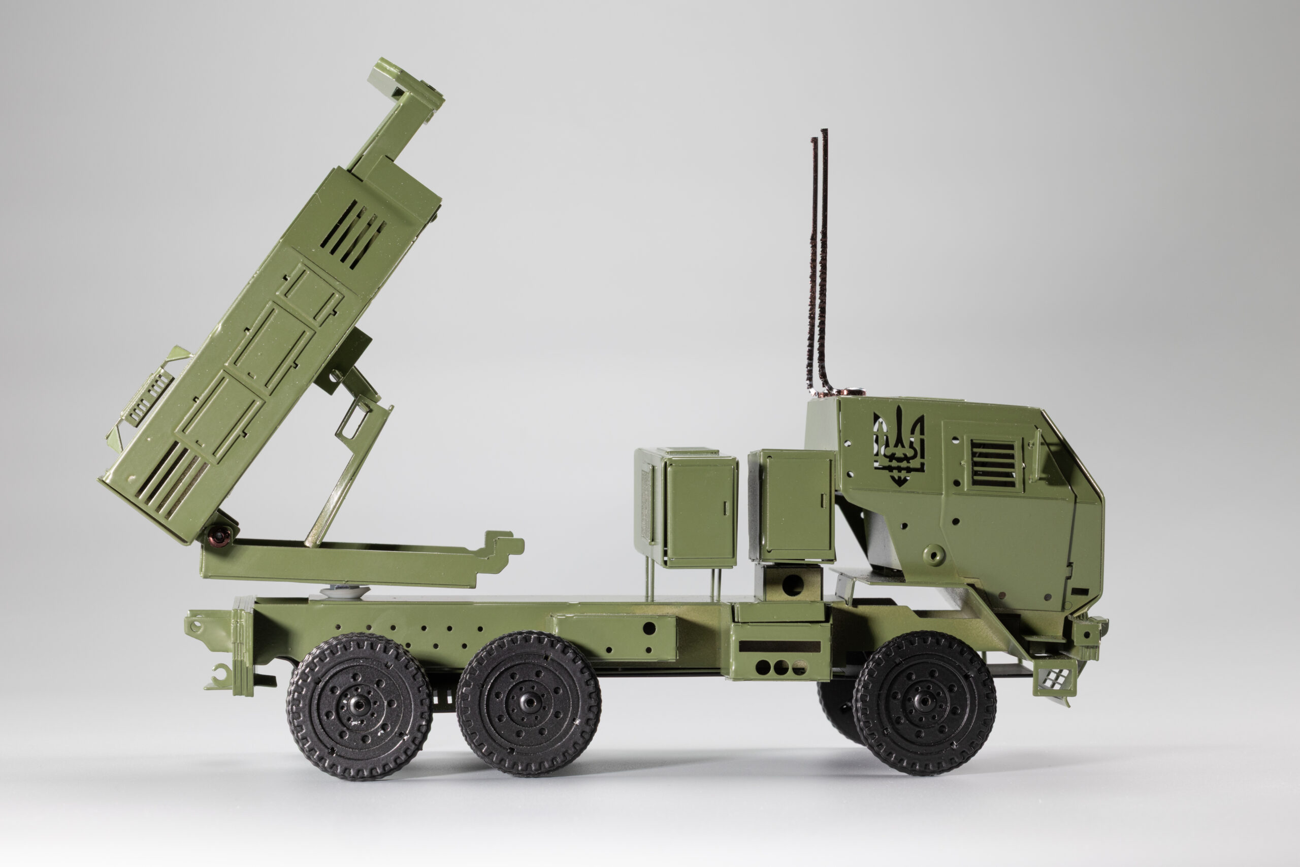 M142 HIMARS